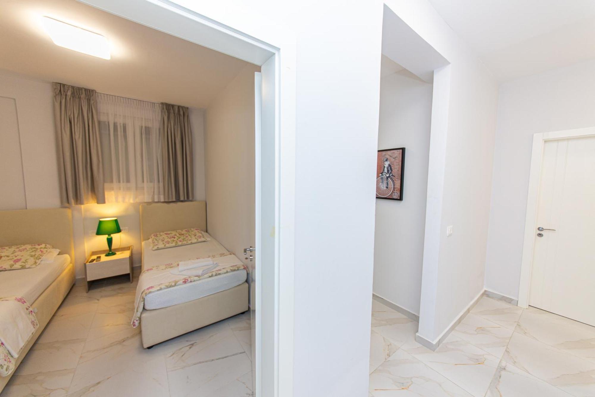 Luxury Villa 2 Vlorë Esterno foto