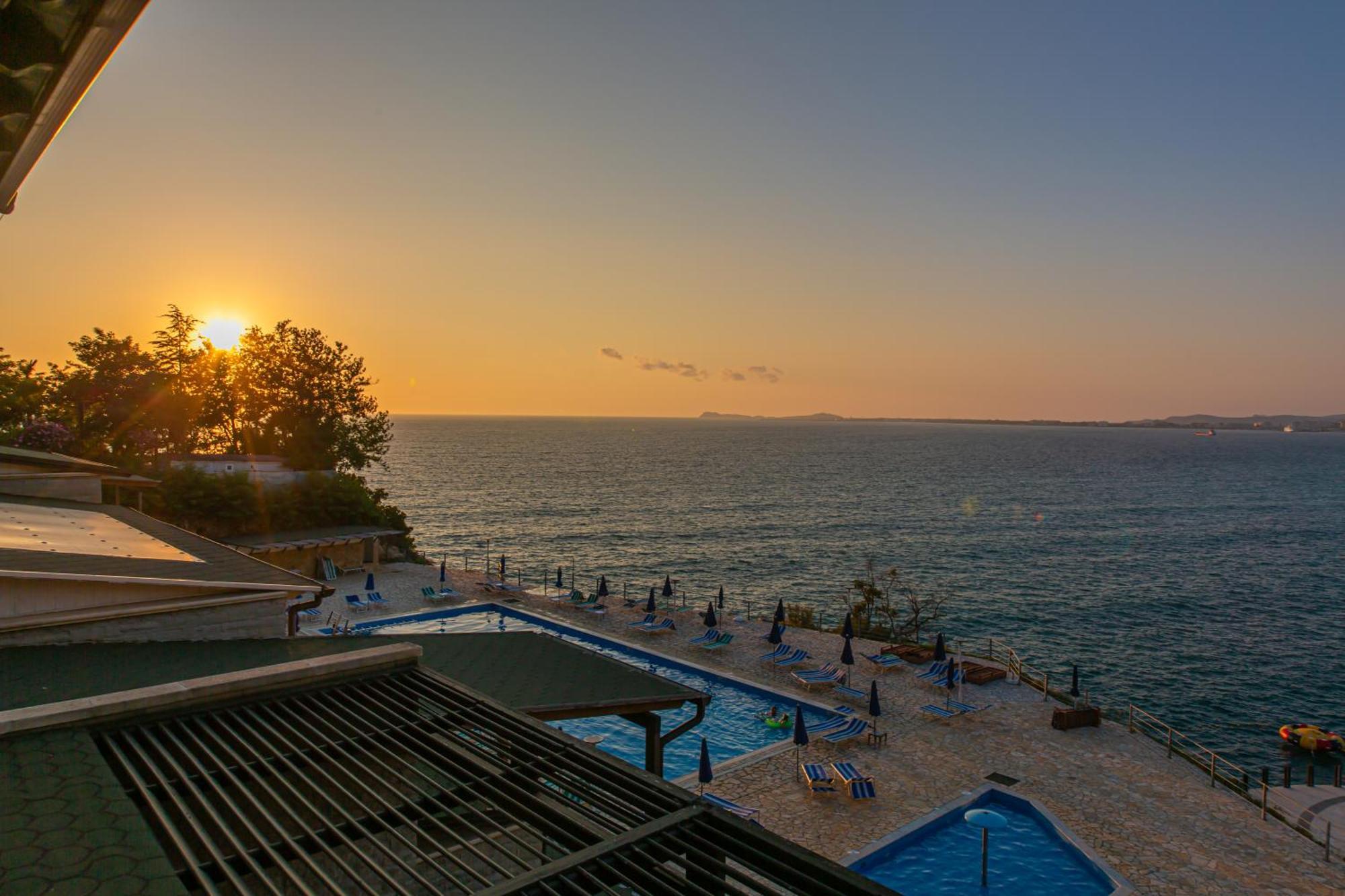 Luxury Villa 2 Vlorë Esterno foto